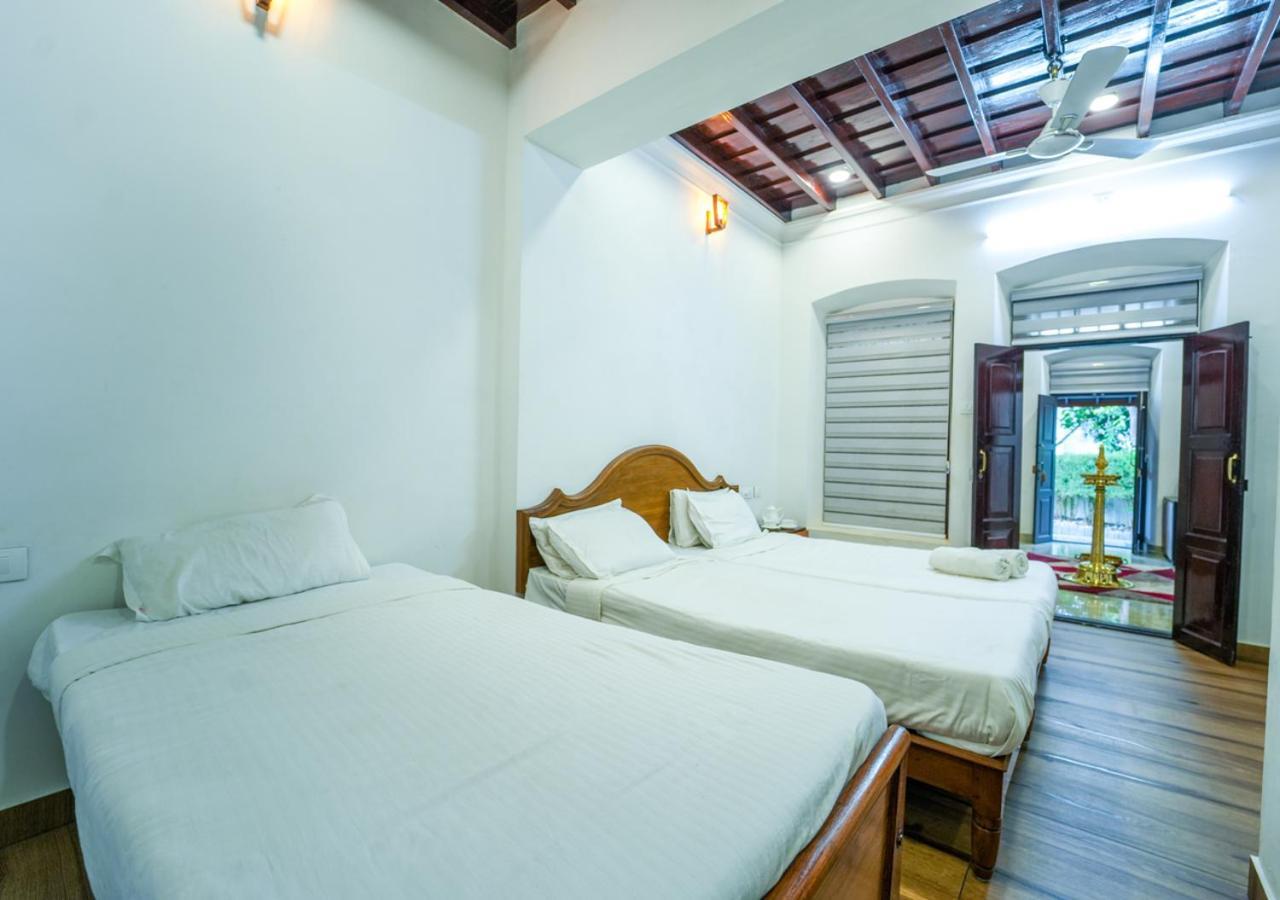 Pop Tavern Kovalam Beach Villa By Voye Homes Dış mekan fotoğraf
