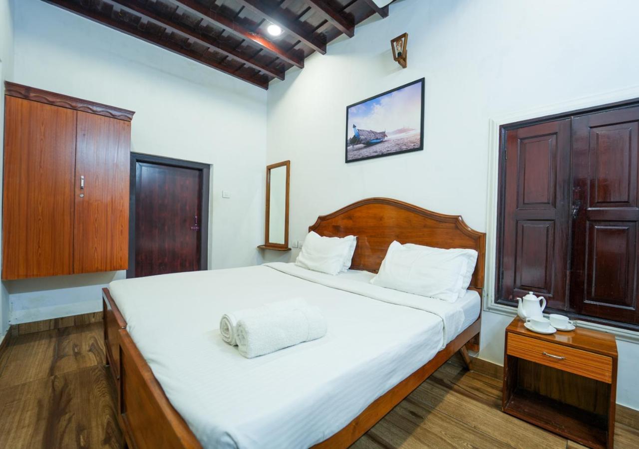 Pop Tavern Kovalam Beach Villa By Voye Homes Dış mekan fotoğraf